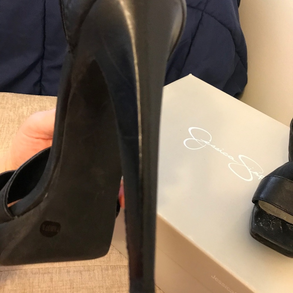 Jessica Simpson Heels - Picture 9 of 12